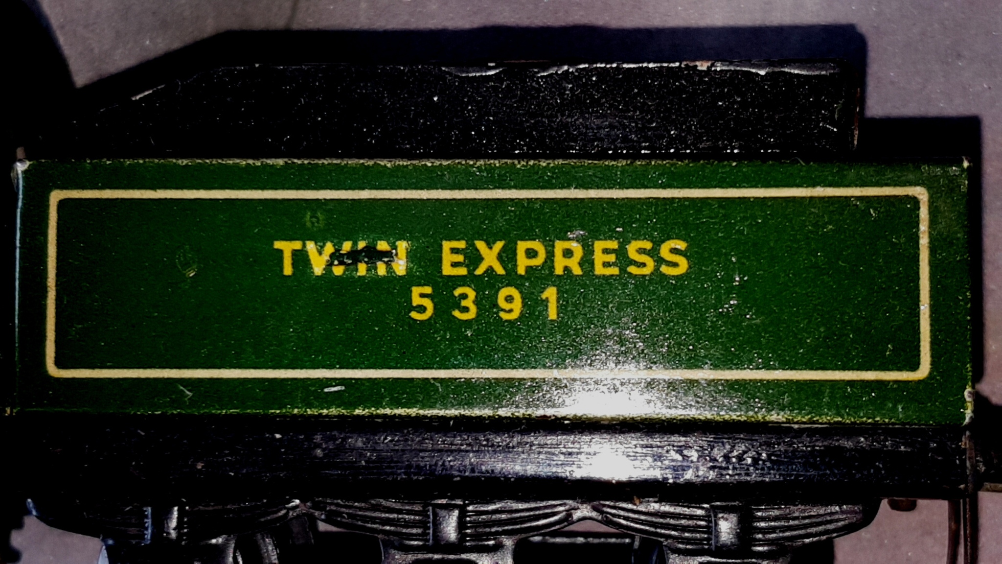 Tender TRIX 21/51 mit Aufschrift TWIN EXPRESS